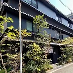 癒し黒門本館102