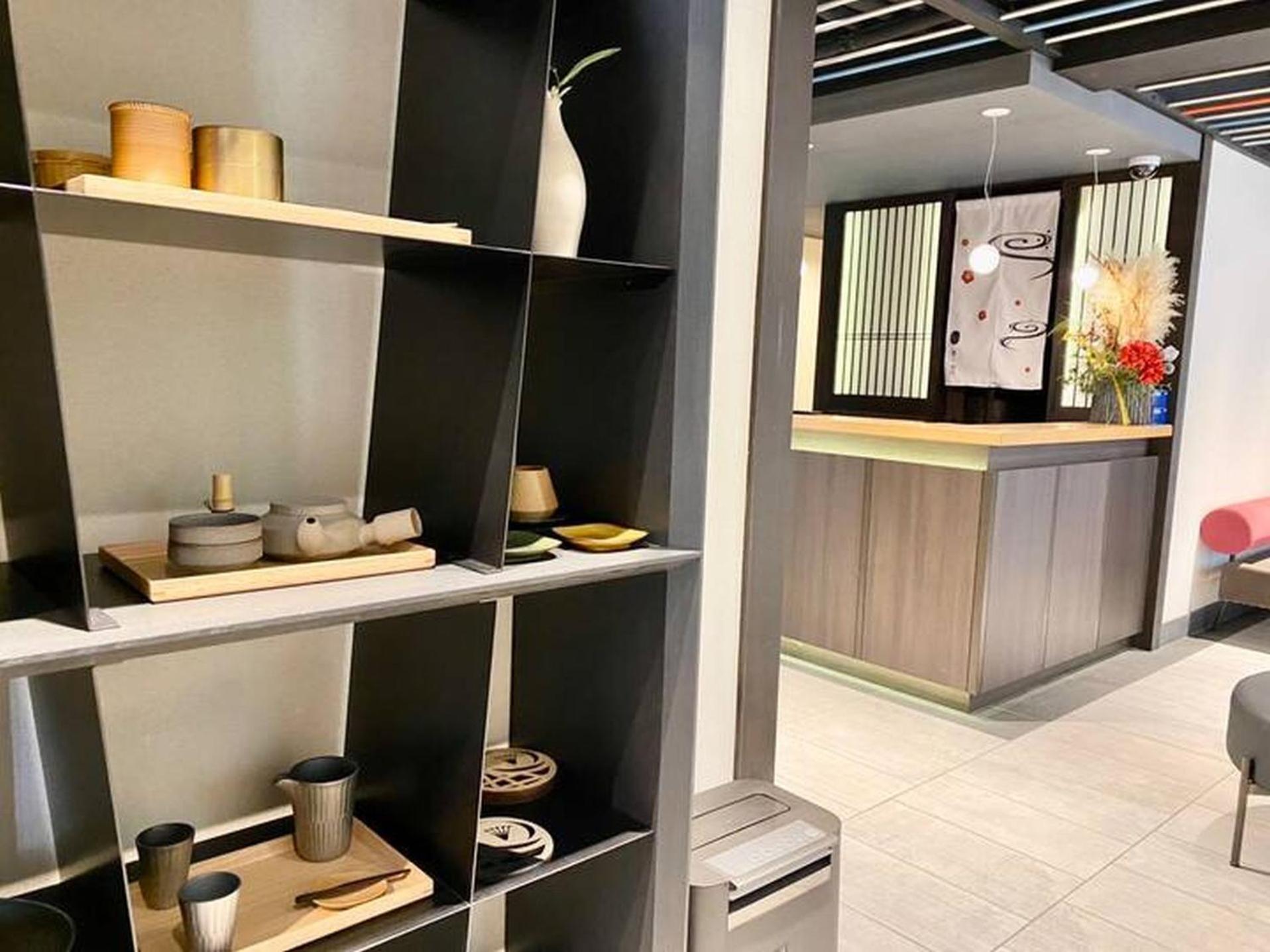 Apartment 癒し黒門本館102 Osaka